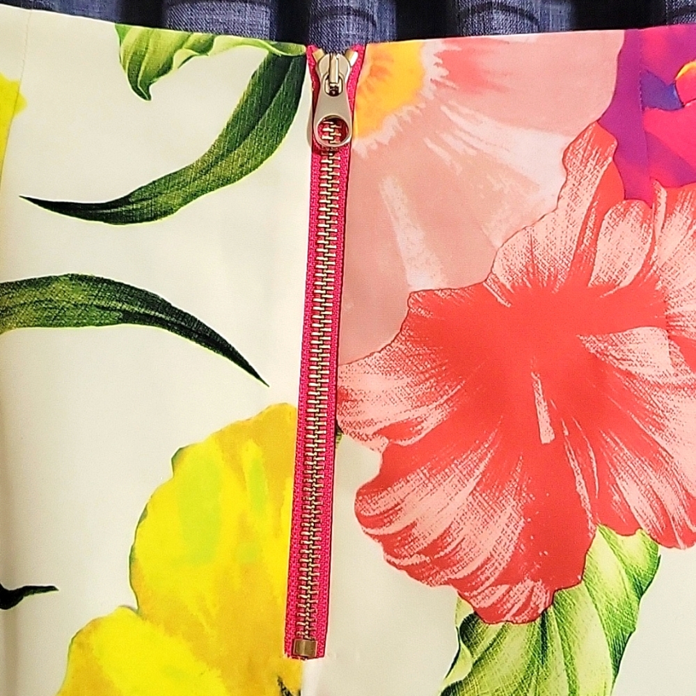 Ted Baker Floral Skirt - Picture 3 of 8